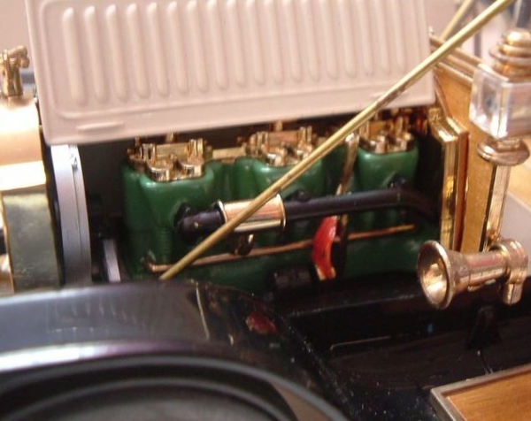 Franklin Mint Packard Victoria 1912 DieCast Model (6602)